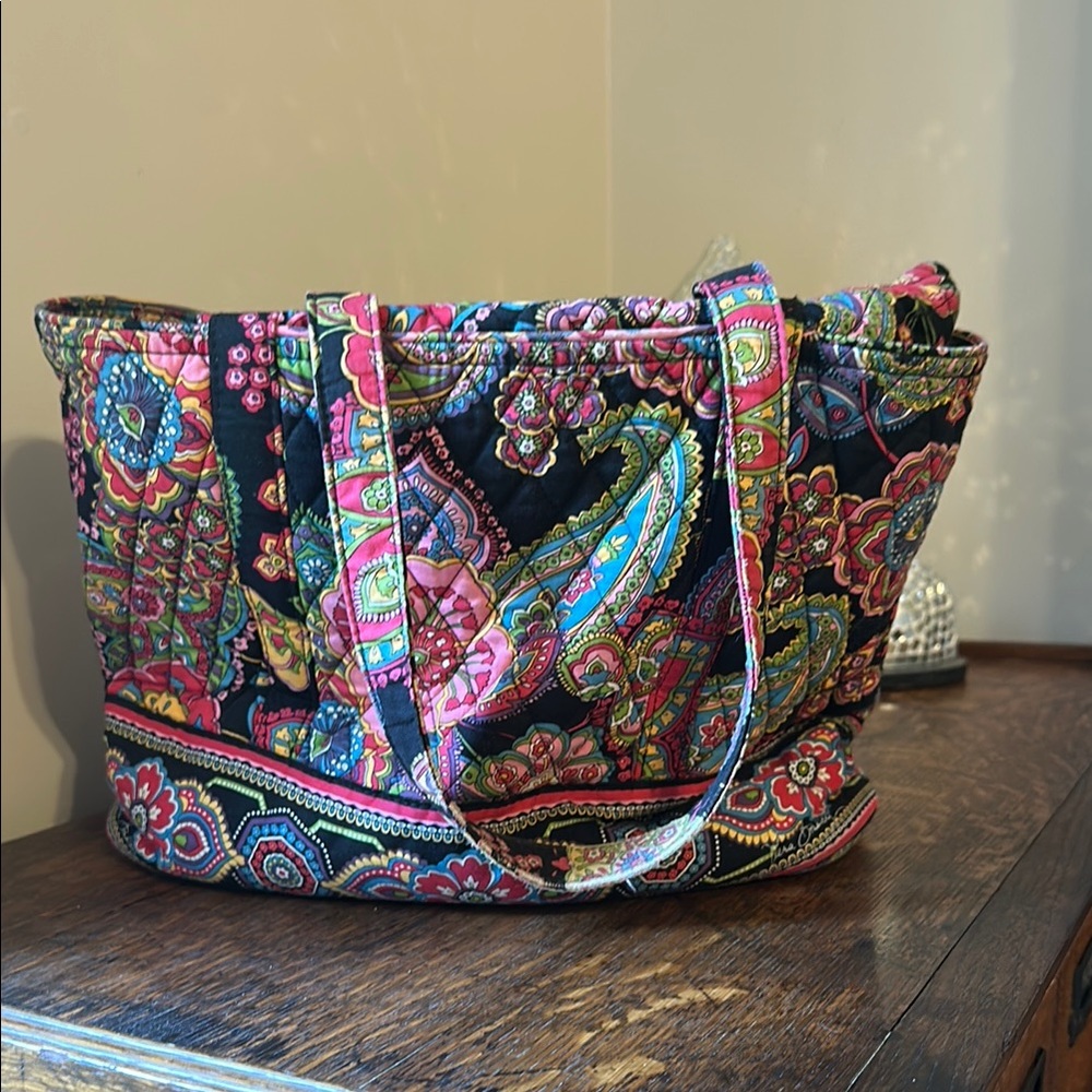 Vera Bradley Black and Pink Quilted Bag